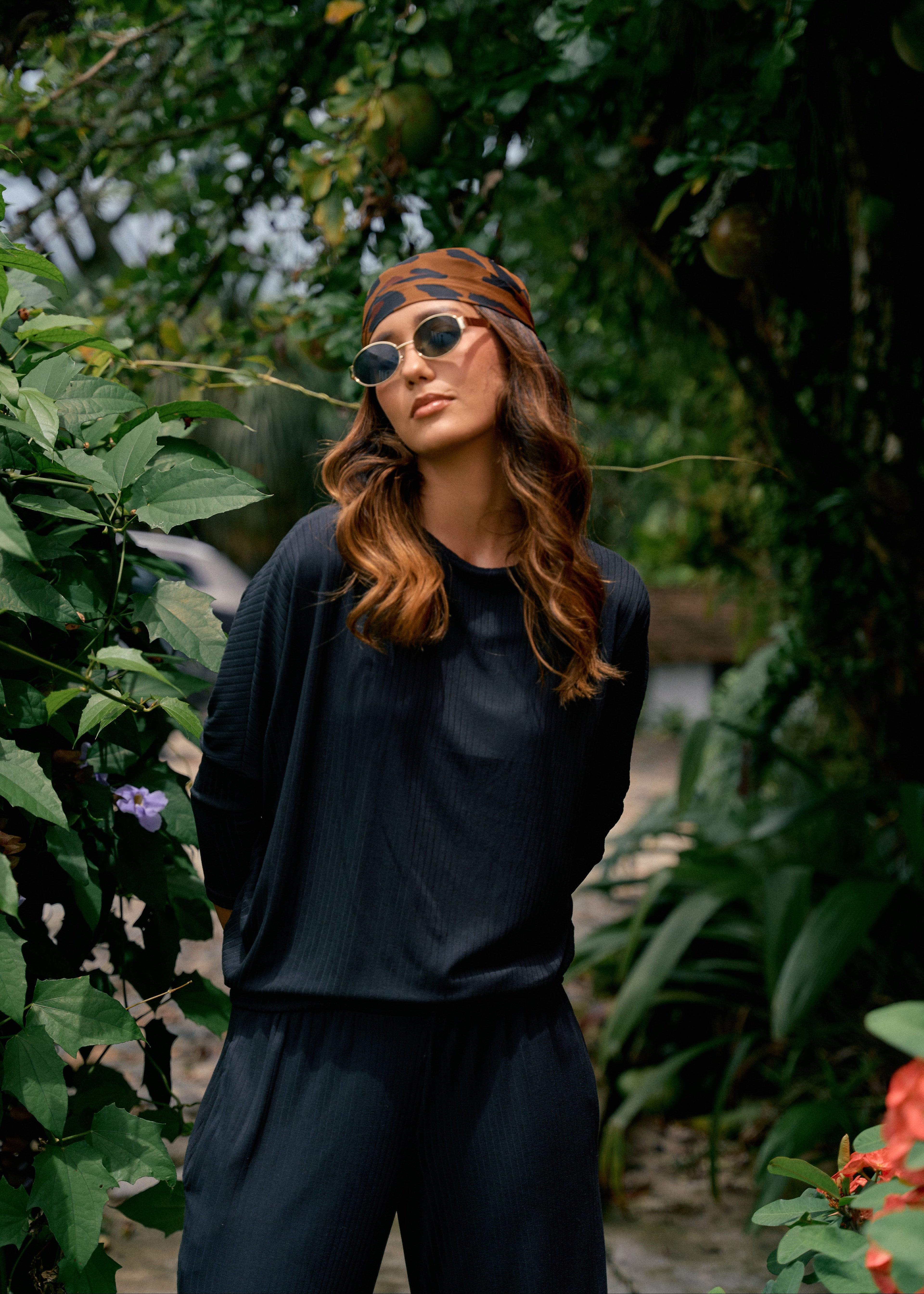 Set Alma Negro Pantalón / Buzo